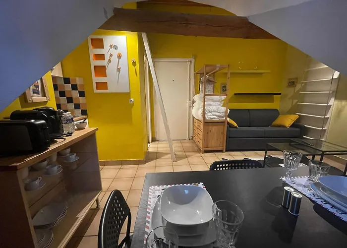 Montmartre Sacre Coeur - Martyrs Paris